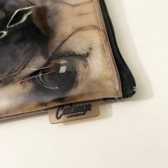 Catseye Pug Dog Face Zipper Pouch - Picture 4 of 13